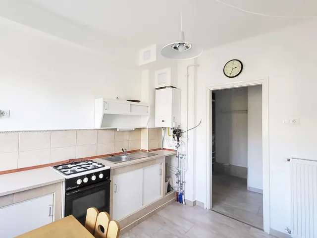 Kiadó lakás Dunakeszi, Kiserdő utca 62 nm