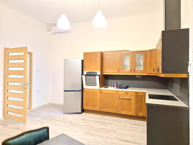 Kiadó lakás Budapest VIII. kerület, Magdolnanegyed, Dankó utca 53 nm