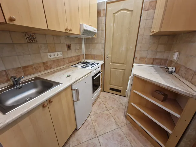 Kiadó lakás Budapest VI. kerület, Nagykörúton kívüli terület 30 nm