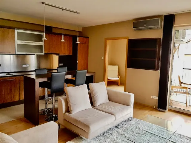 Kiadó lakás Budapest XIV. kerület, Törökőr 63 nm