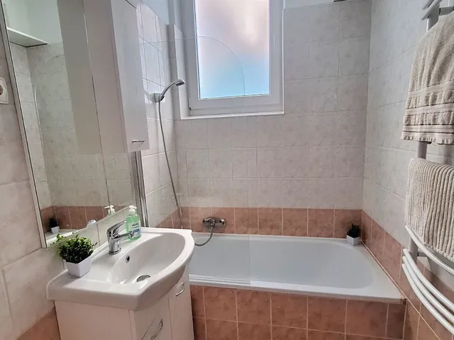 Kiadó lakás Budapest XI. kerület, Sasad-Sashegy XI. ker. 50 nm