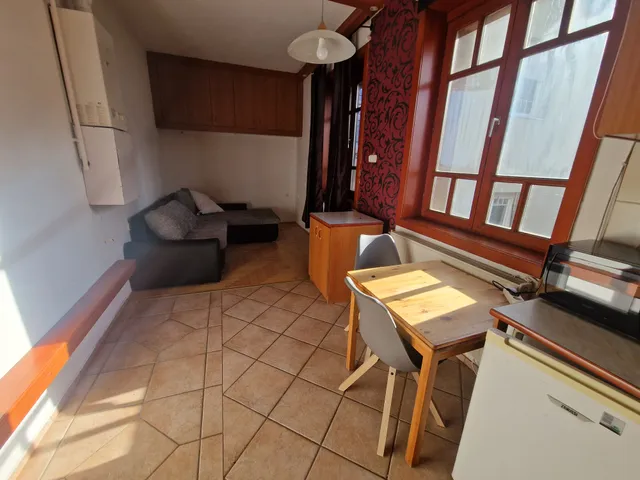 Kiadó lakás Budapest VI. kerület, Nagykörúton kívüli terület, Podmaniczky utca 87 25 nm