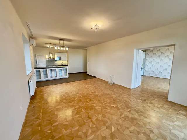 Kiadó lakás Budapest II. kerület, Csatárka 80 nm