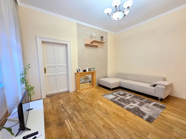 Eladó lakás Budapest VI. kerület, Nagykörúton kívüli terület, Szondi utca 44 nm