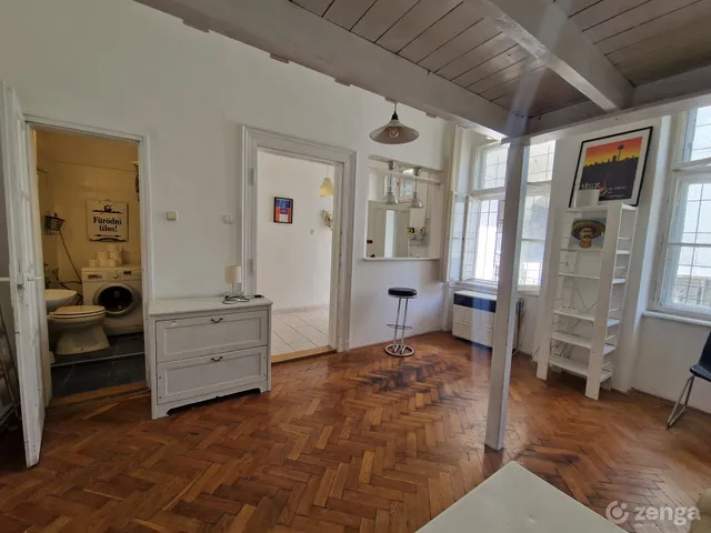 Eladó lakás Budapest VIII. kerület, Corvin negyed 26 nm