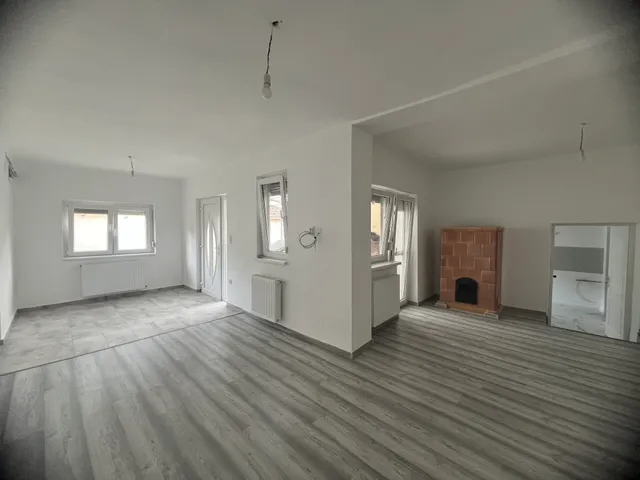 Eladó ház Tápszentmiklós 102 nm