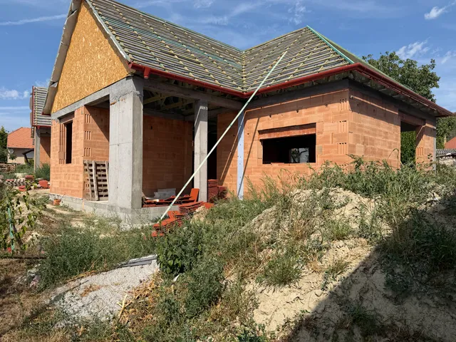 Eladó ház Pannonhalma 97 nm
