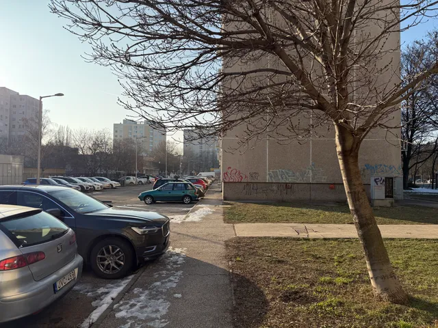 Eladó lakás Győr, Adyváros 44 nm