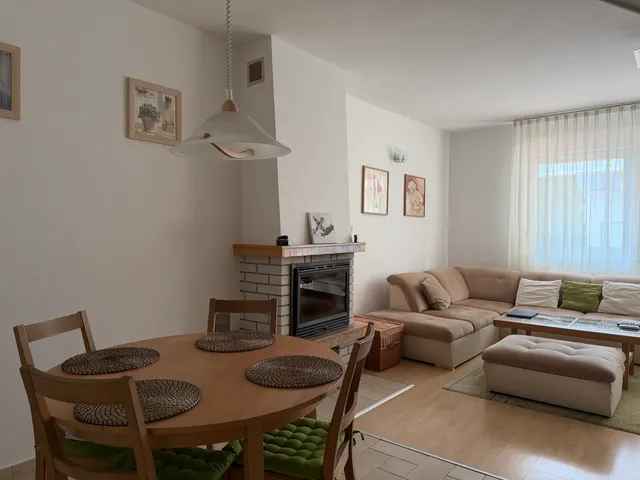 Eladó lakás Győr, Nádorváros 106 nm