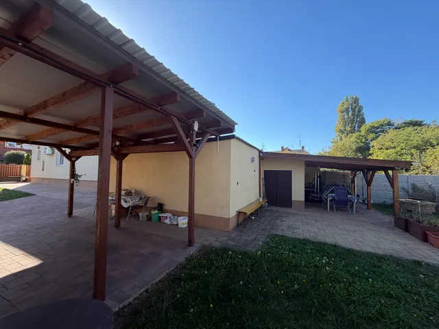 Eladó ház Győr, Jancsifalu 130 nm