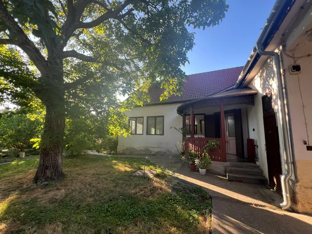 Eladó ház Bóly 200 nm