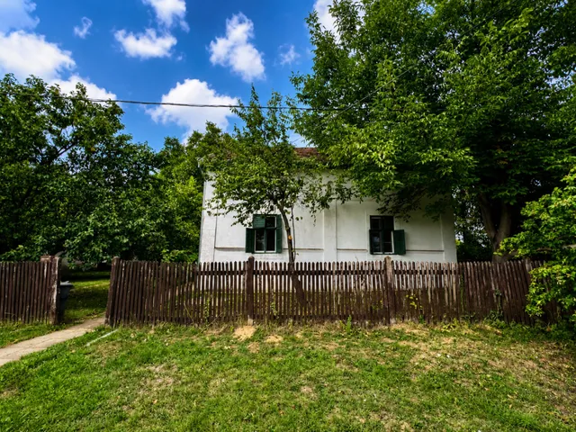Eladó ház Geresdlak 100 nm