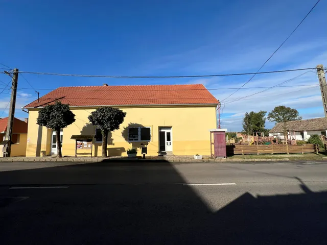 Eladó ház Pócsa 120 nm