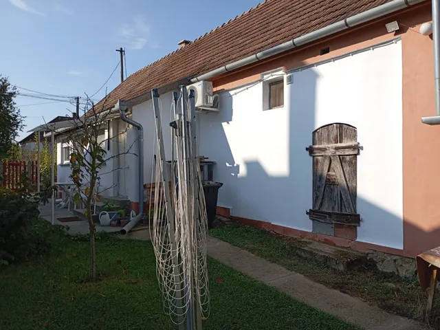 Eladó ház Lakócsa 64 nm