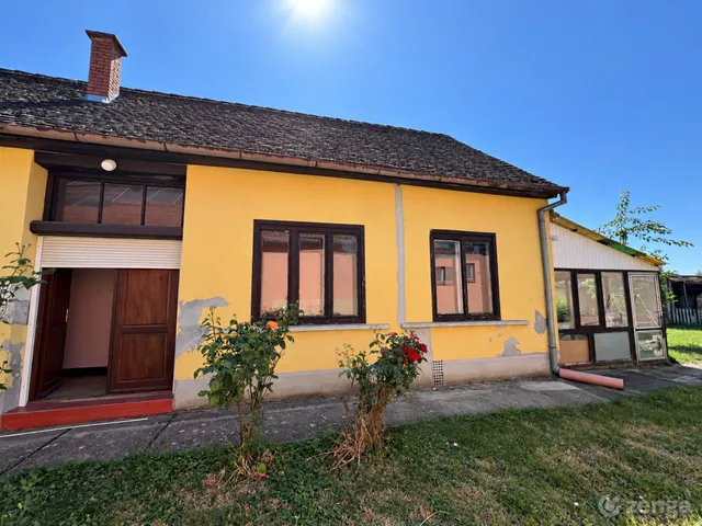 Eladó ház Bóly 70 nm