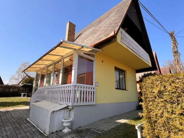 Eladó üdülő és hétvégi ház Mohács 65 nm