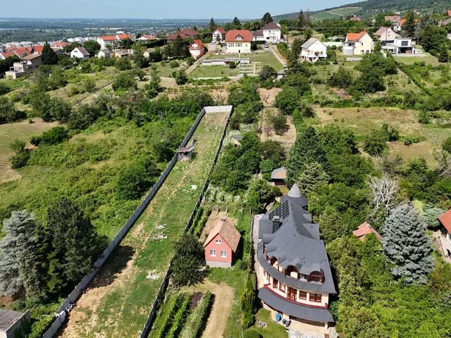 Eladó ház Pécs 420 nm