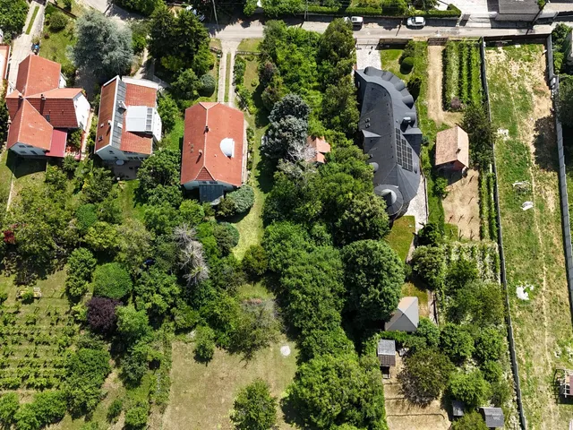 Eladó ház Pécs 420 nm