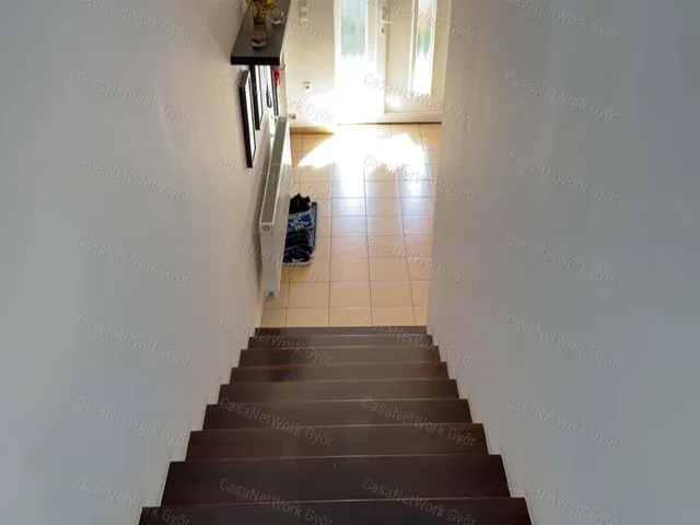 Eladó lakás Mosonmagyaróvár 172 nm
