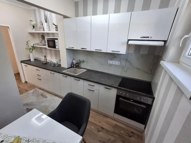 Eladó lakás Debrecen, Sestakert 71 nm