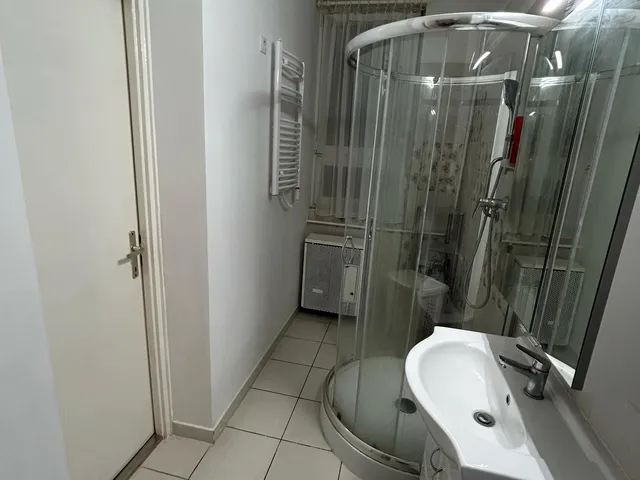 Eladó lakás Debrecen, Libakert 71 nm