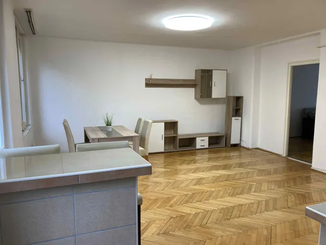 Kiadó lakás Debrecen, Nagyerdőalja 57 nm