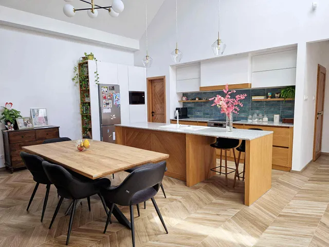 Eladó ház Debrecen, Köntöskert 180 nm