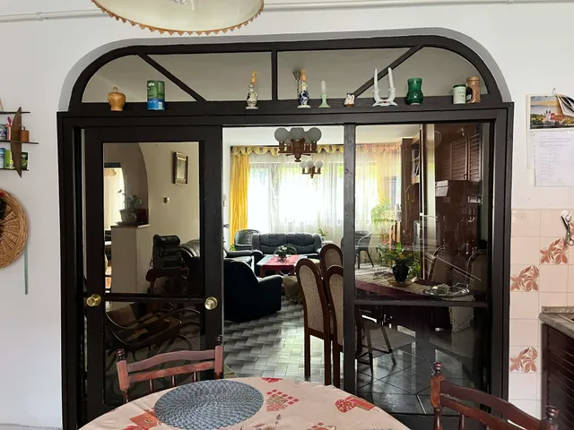 Eladó ház Debrecen, Akadémiakert 220 nm