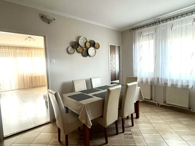 Eladó lakás Debrecen, Tócóskert 63 nm