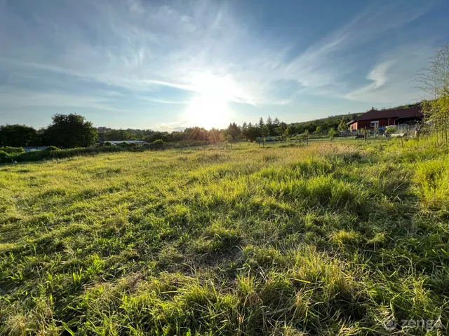 Pákozd eladó építési telek 854 m² telekterületű: 28 millió Ft