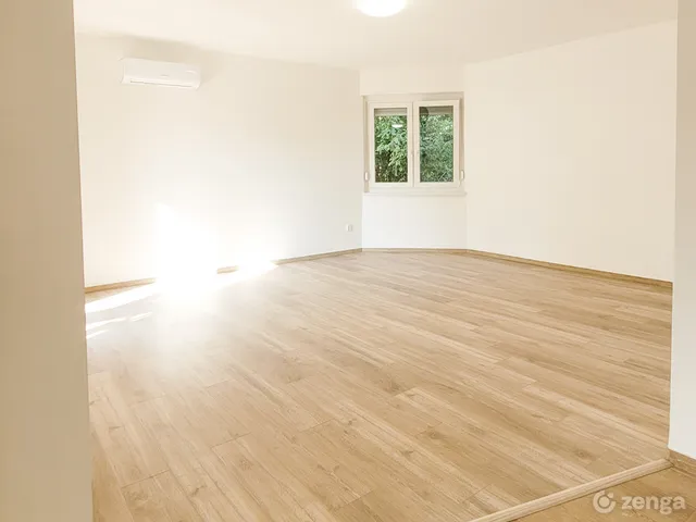 Eladó ház Jászberény, Árok utca 130 nm
