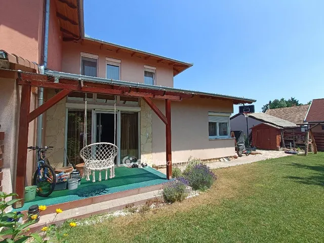 Eladó ház Szigetszentmiklós, Bucka 78 nm