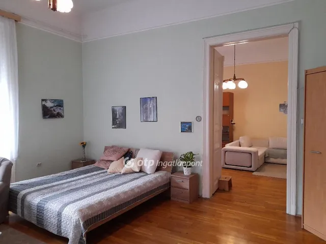 Eladó lakás Budapest VI. kerület 104 nm