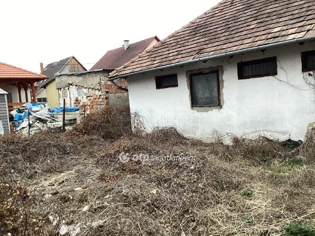 Eladó ház Érd 72 nm