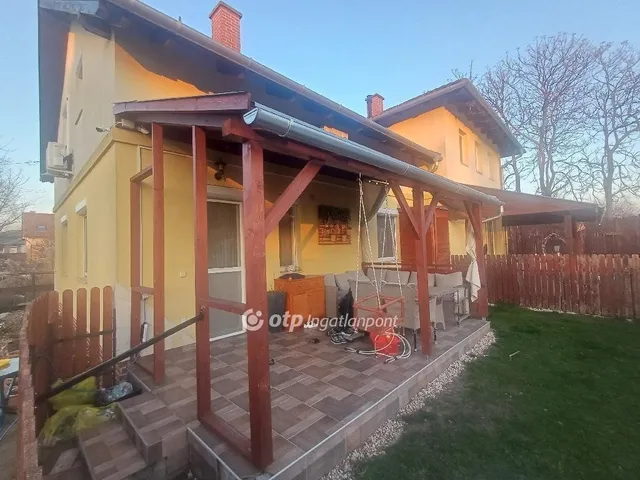 Eladó ház Üllő 92 nm