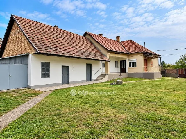 Eladó ház Makád 83 nm