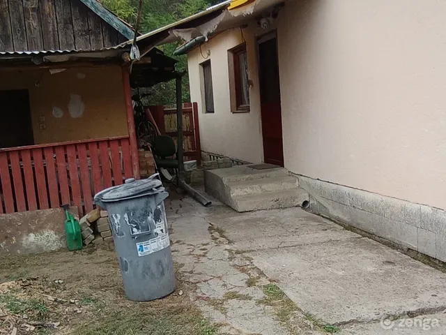 Eladó ház Recsk 66 nm