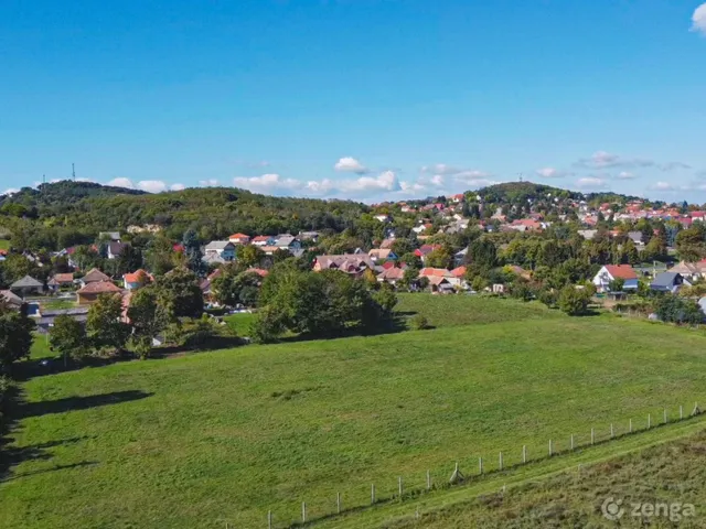 Eladó telek Fonyód 6700 nm