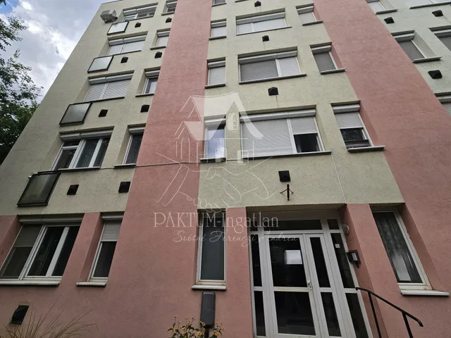 Eladó lakás Szolnok 42 nm