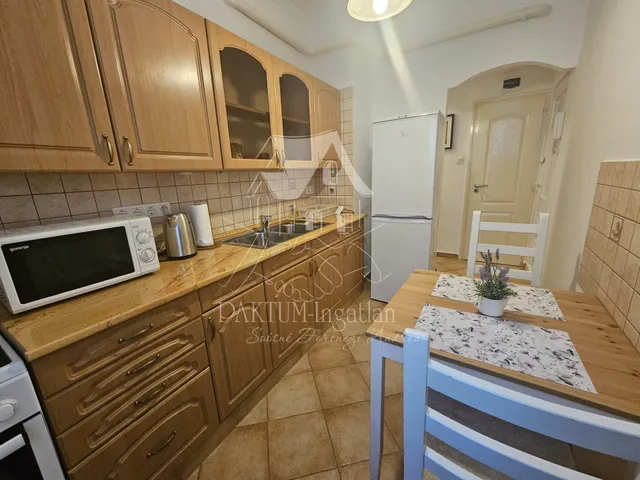 Kiadó lakás Szolnok, Bajtárs 54 nm