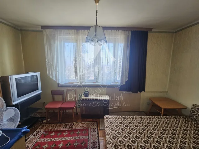 Eladó lakás Szolnok 58 nm