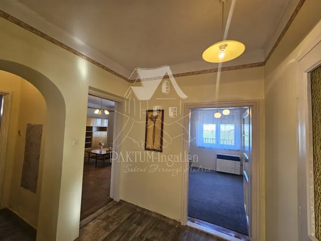 Eladó ház Tiszaföldvár 56 nm