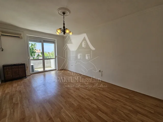 Eladó lakás Szolnok 37 nm