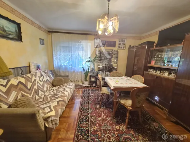 Eladó ház Szolnok 61 nm