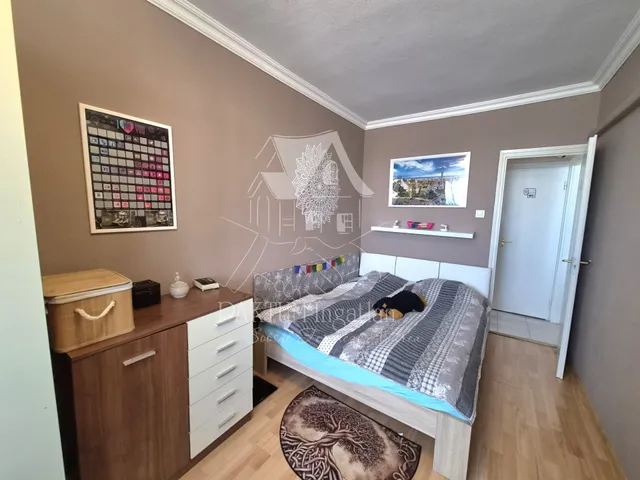 Eladó lakás Szolnok 73 nm