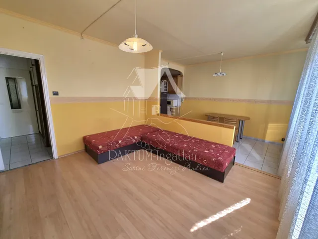 Eladó lakás Szolnok 49 nm