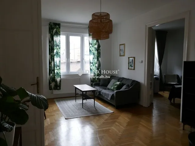 Eladó lakás Budapest VIII. kerület, Palotanegyed 101 nm