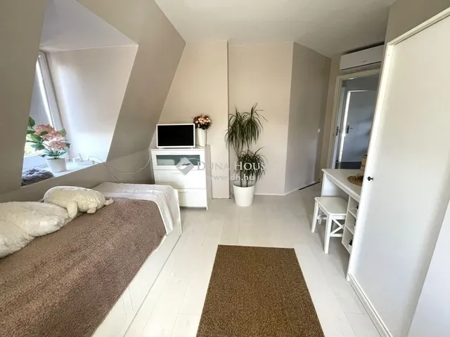 Eladó ház Érd 220 nm