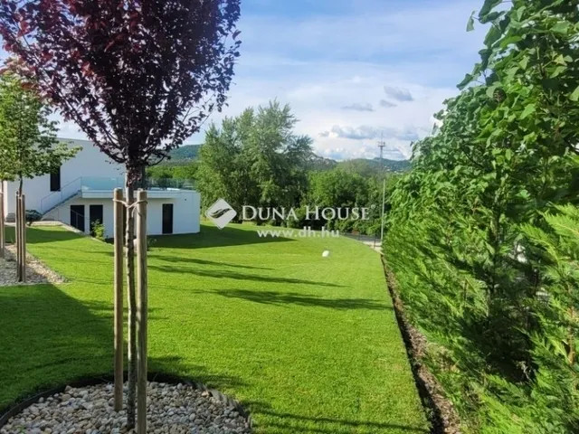 Eladó ház Törökbálint 230 nm