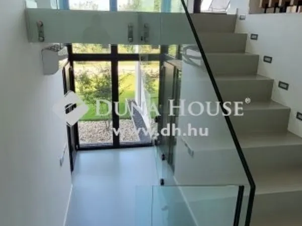 Eladó ház Törökbálint 230 nm